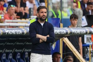 MSN：勒沃库森本月公布新任主帅，预计法布雷加斯、滕哈赫二选一